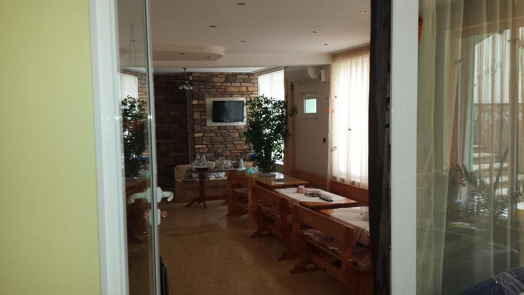 Guest House Markovi Ravda Exterior photo